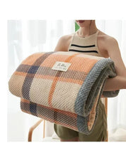 Cobertor de Malha Chenille Crochê Macio e Lavável | Home Gaju