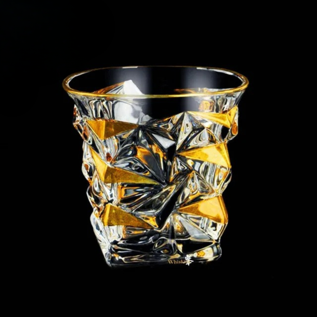Copos de Uísque Gold Line – Cristal Dourado para Whisky, Cerveja e Coquetéis | Home Gaju
