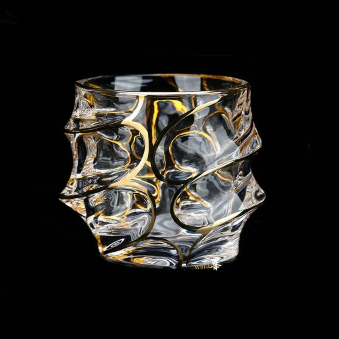 Copos de Uísque Gold Line – Cristal Dourado para Whisky, Cerveja e Coquetéis | Home Gaju