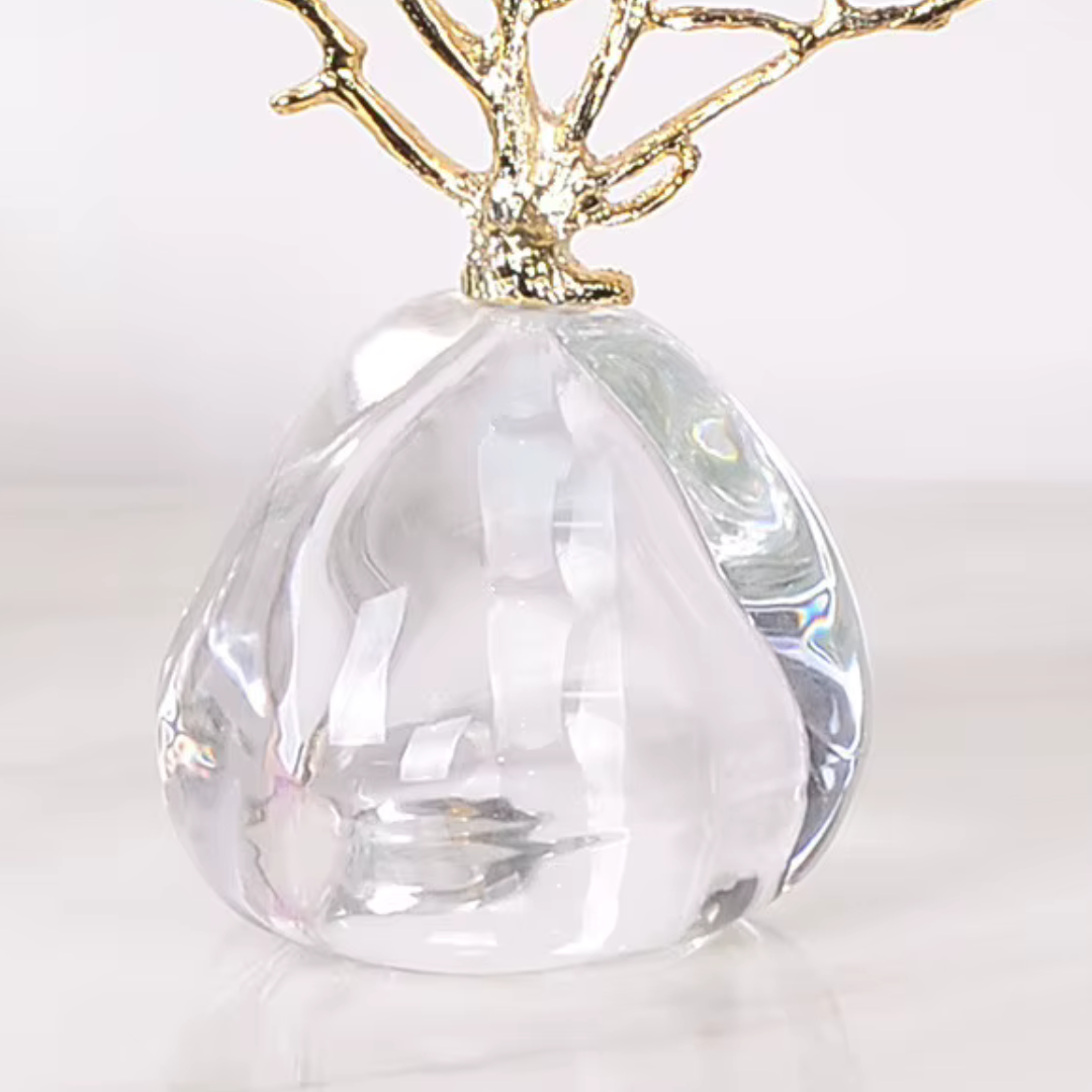 Estatueta Decorativa de Coral Dourado com Base Transparente em Resina | Decoração Sofisticada para Casa | Home Gaju