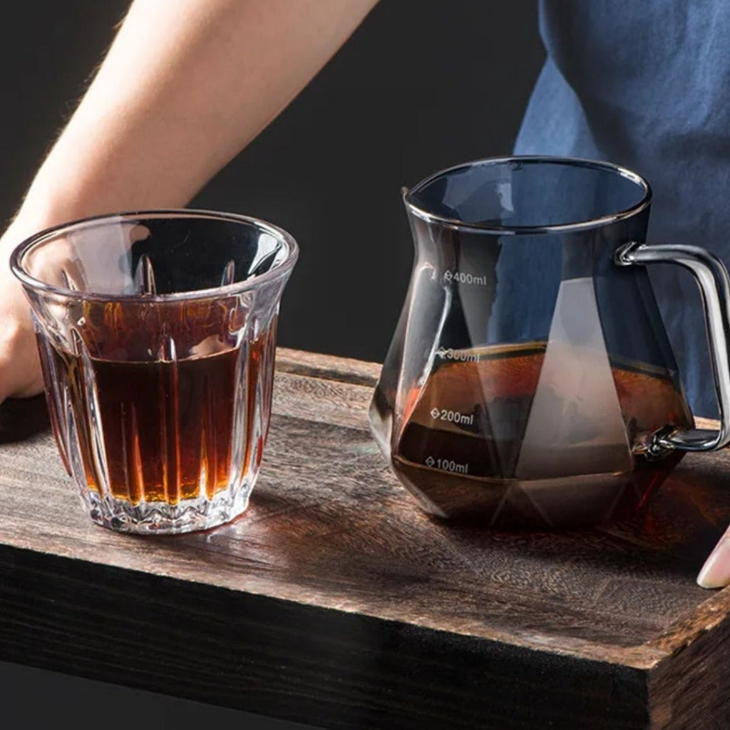 Copo Decantador Rotativo 360º de Vidro Cristal 1,5L Aerador e Dispensador de Vinho  | Home Gaju