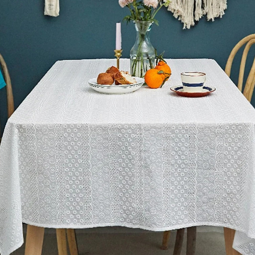 Toalha de Mesa de Algodão Branco com Bordado Francês Loja Online de Mesa Posta Home Gaju