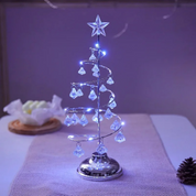 Árvore de Natal em Metal Iluminada com Luzes e Pingentes - Decoração Natalina para Mesa | Home Gaju