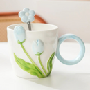 Caneca de Cerâmica Esculpida à Mão – Design de Tulipa, 500ml, Com Colher Home Gaju