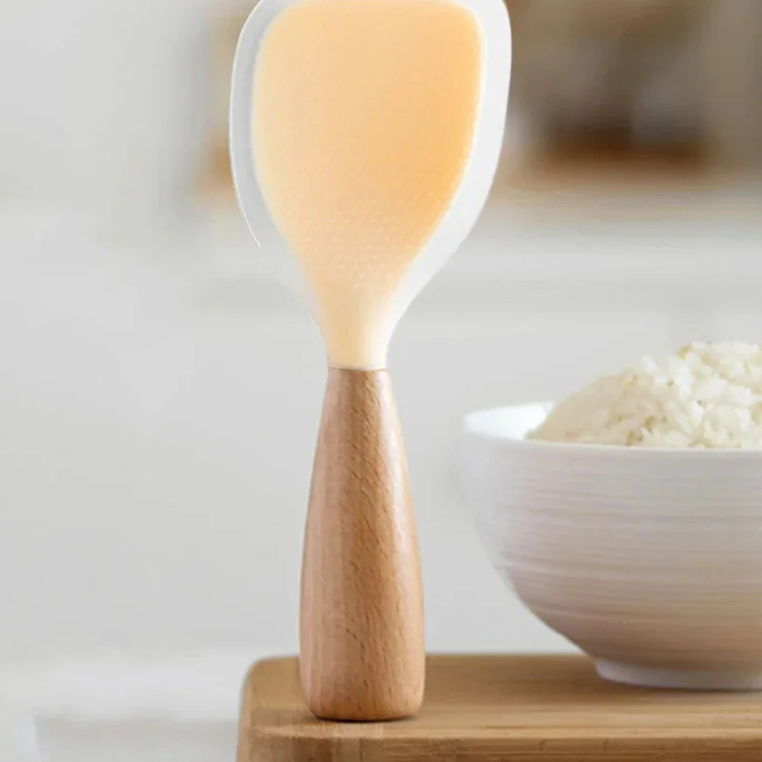 Colher de Arroz de Silicone com Cabo de Madeira Resistente ao Calor | Home Gaju