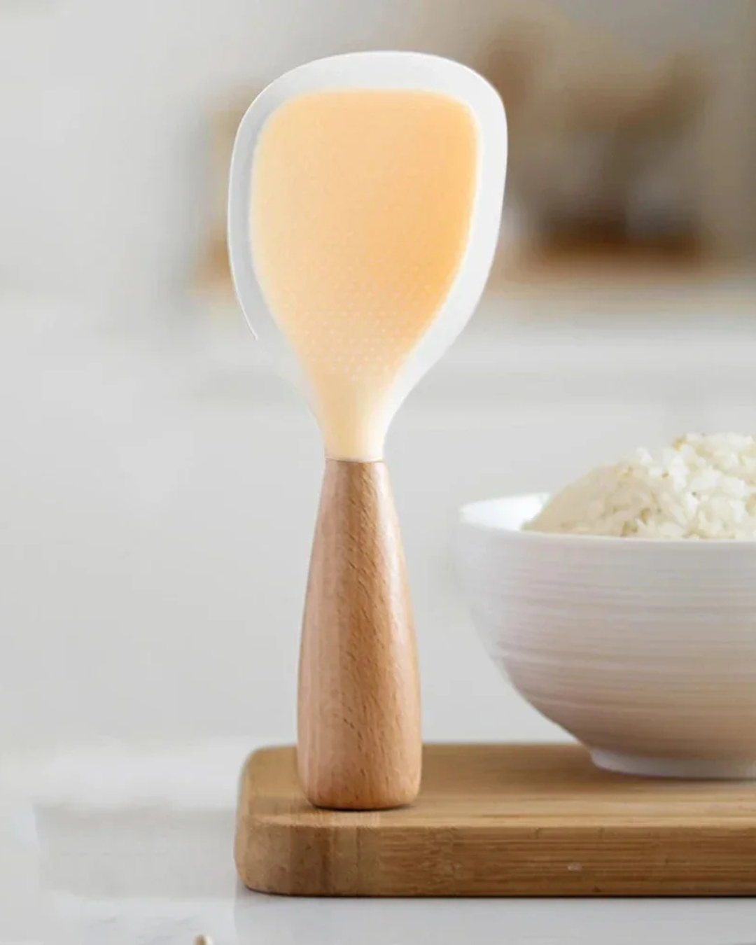 Colher de Arroz de Silicone com Cabo de Madeira Resistente ao Calor | Home Gaju