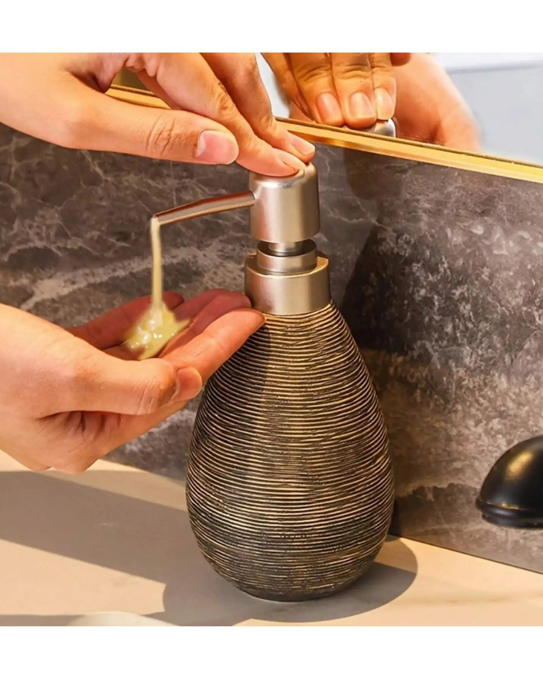 Dispenser de Sabonete em Cerâmica Estilo Retrô com Bomba Para Cozinha e Banheiro | Home Gaju