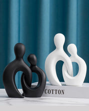Escultura Decorativa de Casal para Sala Quarto ou Escritório | Home Gaju