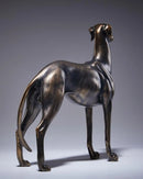 Estátua Decorativa de Cachorro Galgo em Resina no fundo branco de costas
