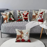 Fronha Decorativa de Natal no sofá