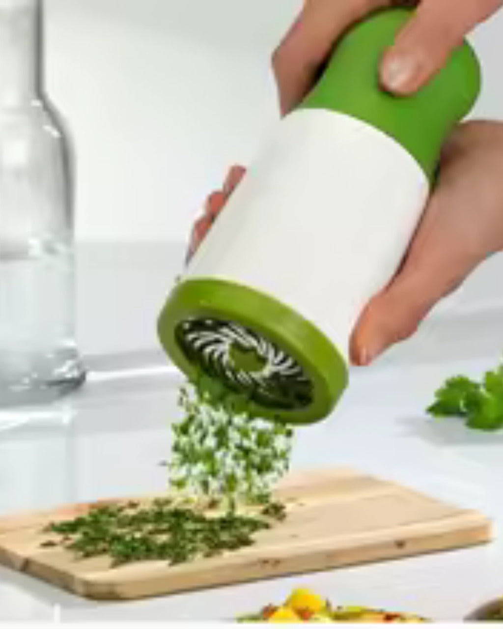 Moedor de Especiarias Manual Spice Mincer Aço Inoxidável e ABS, Verde e Preto Loja de Utensílios de Cozinha Home Gaju