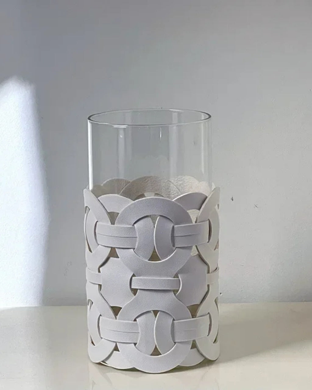 Vaso de Vidro com Couro Trançado Decoração Moderna para Sala ou Mesa | Home Gaju